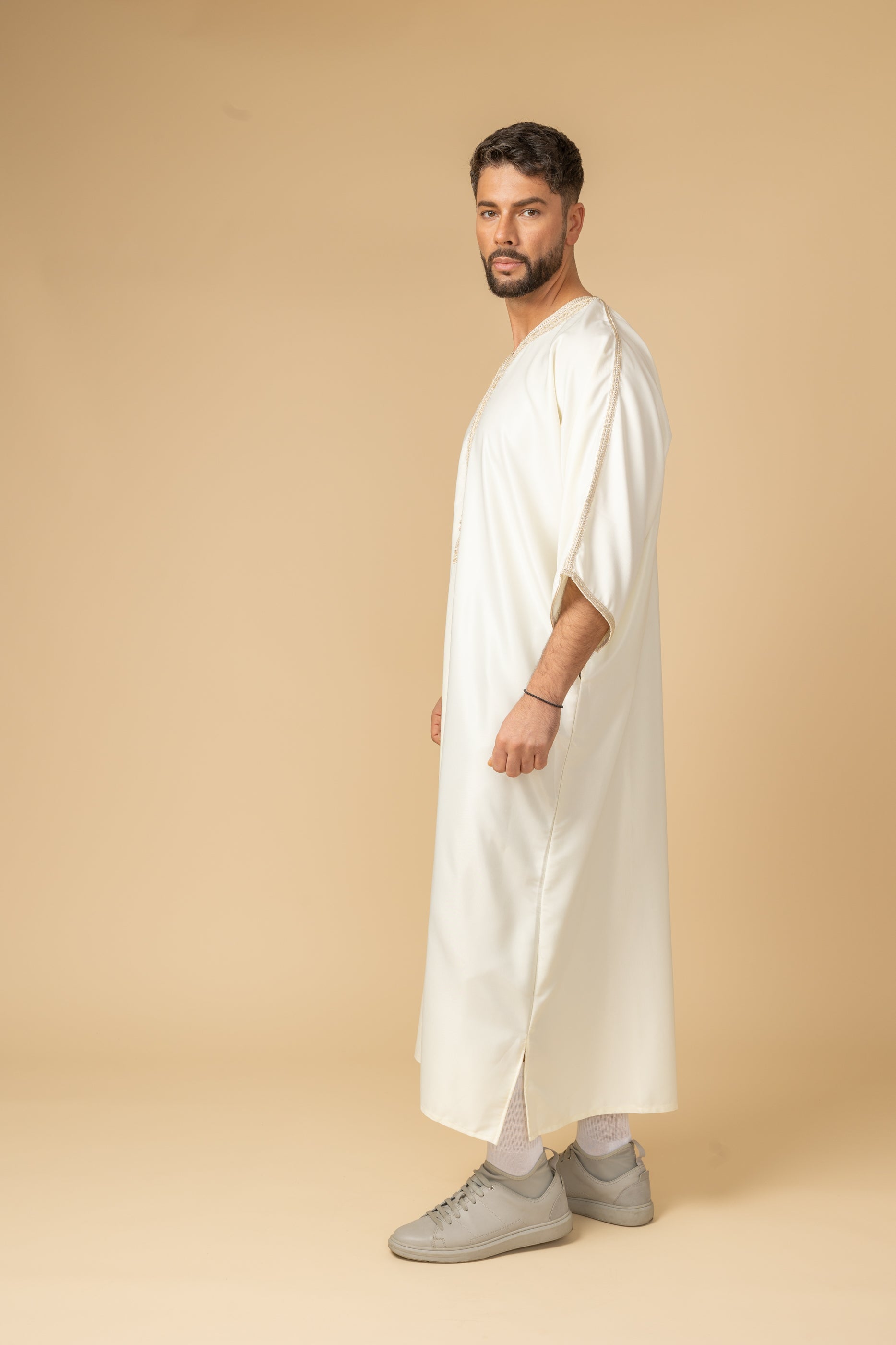 Westminster White Half Sleeve Thobe
